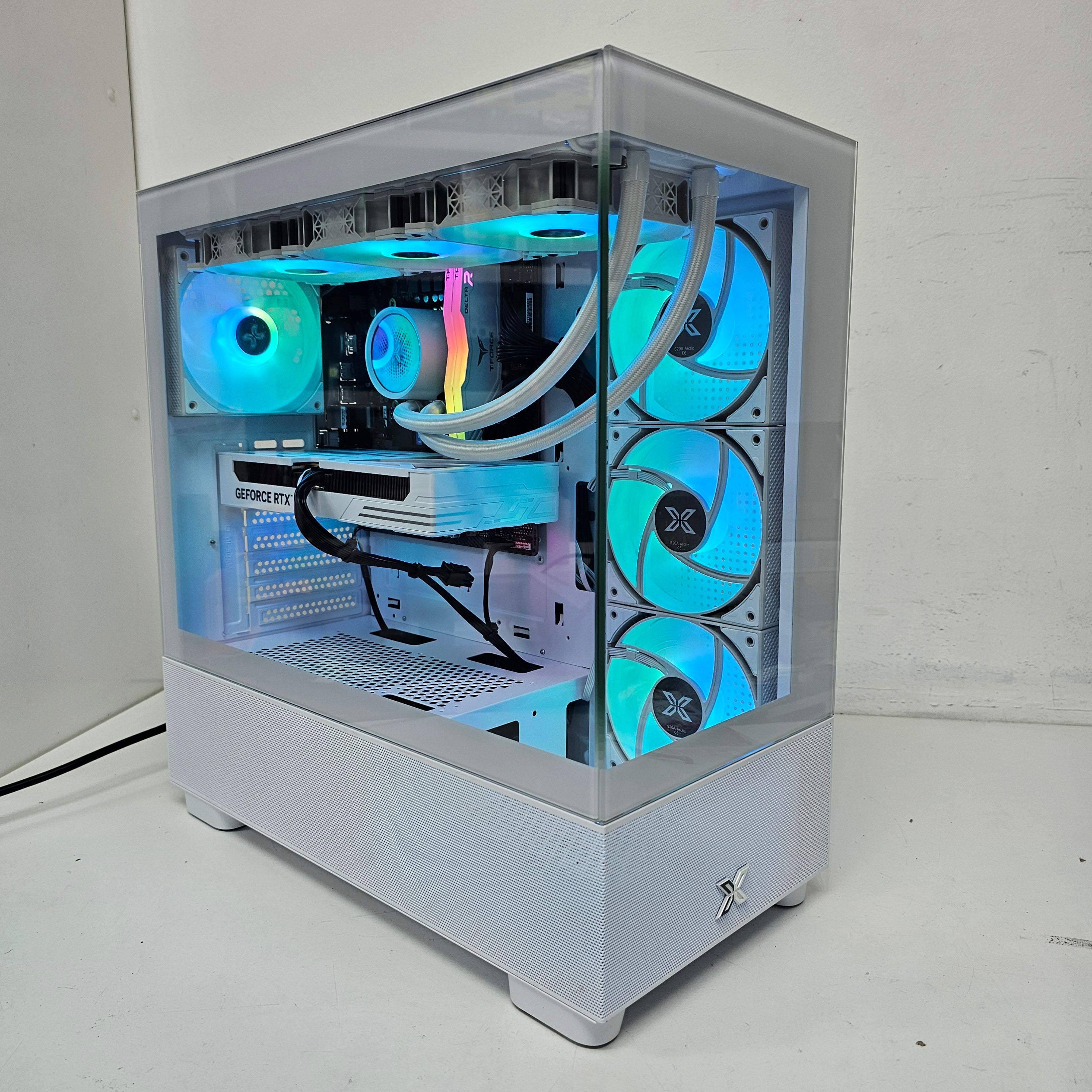 HIGH GAMING PC WHITE 3 - 5060 EX White 8GB GDDR7  - i5-13400F - بي سي ألعاب ممتاز