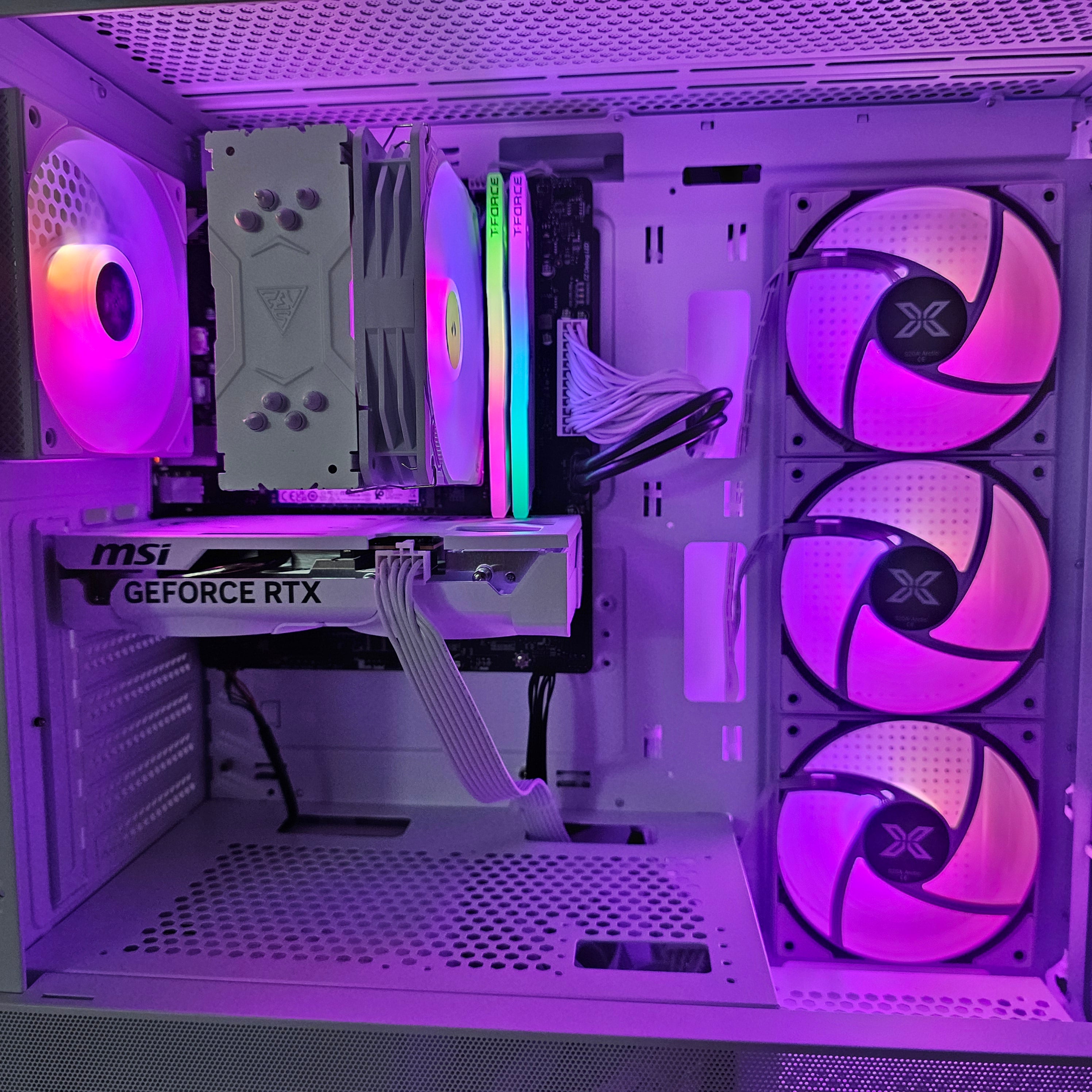 PRO GAMING PC 196 MSI GeForce RTX 5060 8G Ventus 2X OC - Intel Core™ i5-14400F -بي سي ألعاب ممتاز