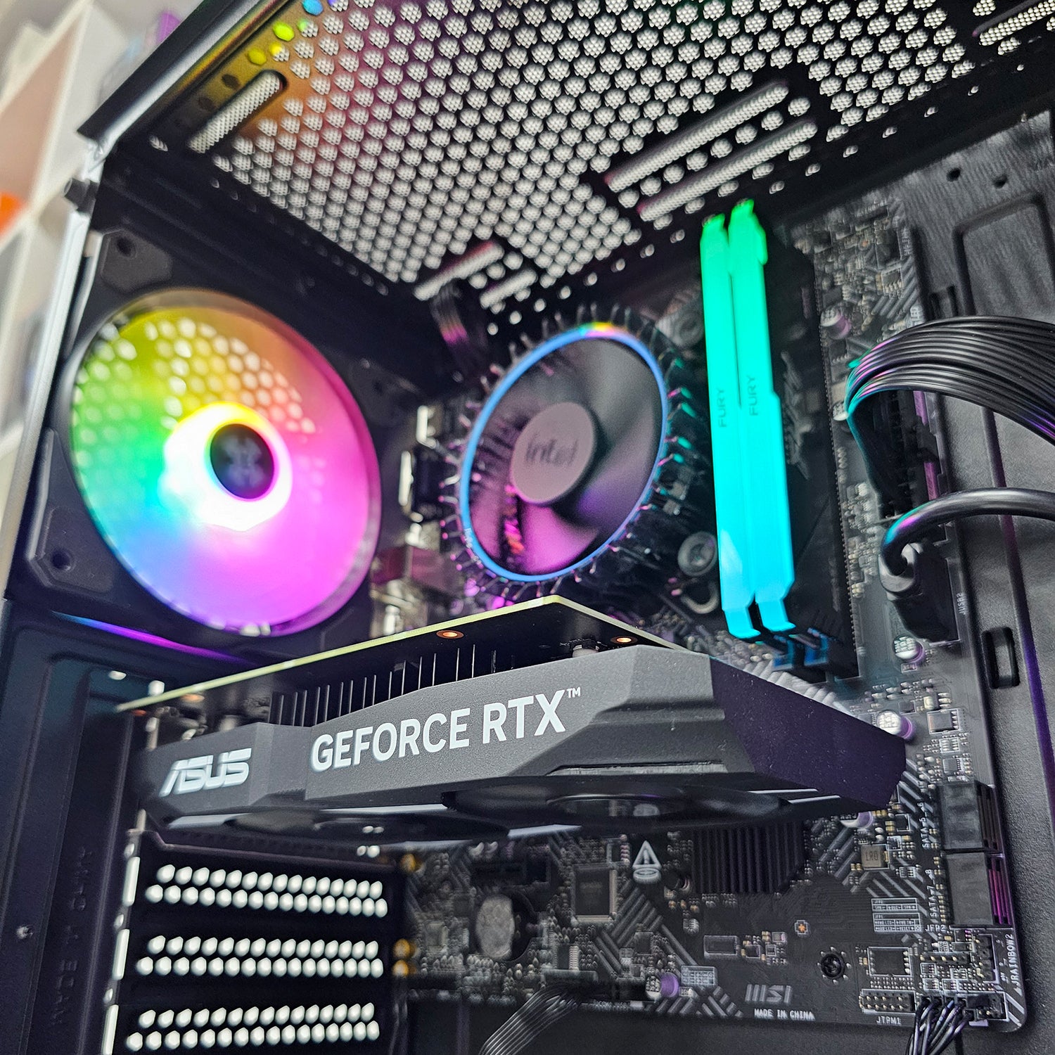 MID GAMING PC 203 - ASUS RTX 3050 OC Edition 6GB - Intel Core i5-12400F - RAM 16GB - بي سي ألعاب متوسط