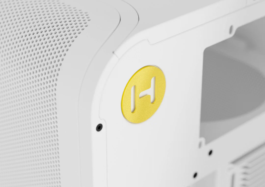 HYTE X50 Air ATX Mid-Tower High-Airflow PC Gaming Case Snow White, Full-Coverage Micro-Mesh Design - كيس أبيض