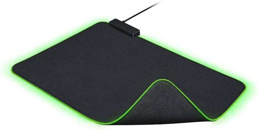 Razer Goliathus Chroma Soft Gaming Mousepad Mat RGB, Standard, Black - حصيرة فأره مع أضائه