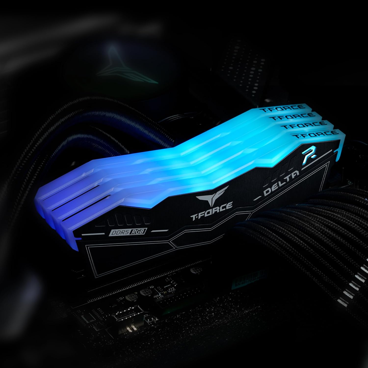 TeamGroup T-Force Delta RGB 32GB (2x 16GB) DDR5 6000 RAM, 38 CAS Latency, Intel XMP 3.0 Chipset, Black - رام