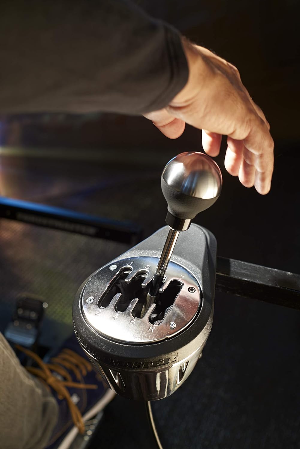 Thrustmaster TH8A Add-On Shifter compatible w/ PS5, PS5 Pro, PS4, XBOX Series X/S, One, PC - ناقل الحركة