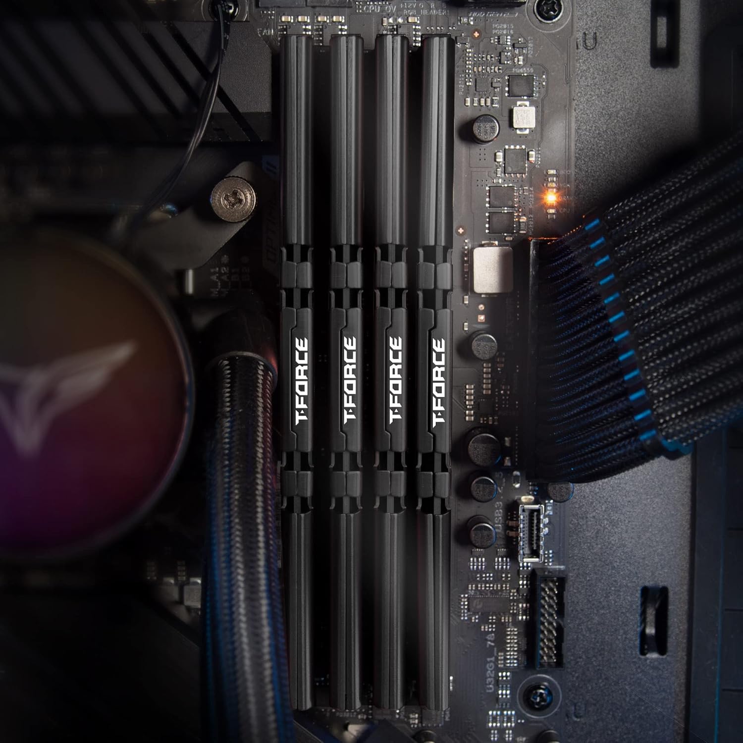 TEAMGROUP T-Force Vulcan Z DDR4 RAM 16GB Kit (2x8GB) 3600MHz CL18 - الذاكرة العشوائية