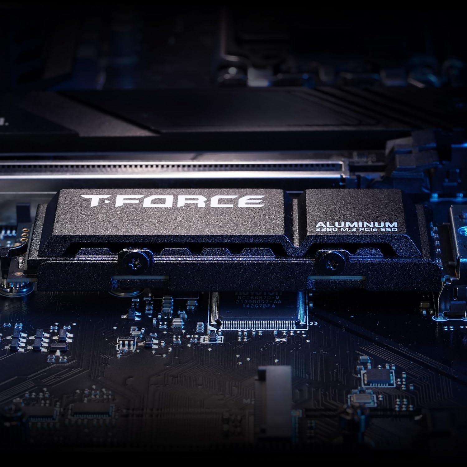 T-Force G70 PRO Aluminum Heatsink 1TB M.2 2280 Gaming Internal Gen4 SSD Up to 7400MB/s Works with PS5 - تخزين سريع