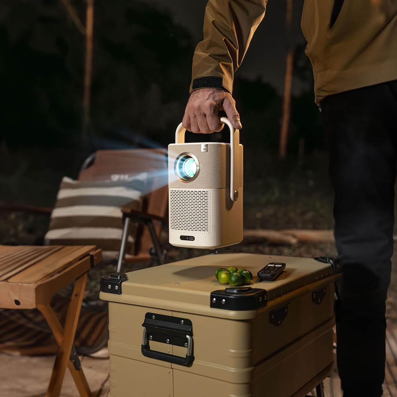 Yaber Projector T2 Plus Outdoor Projector 1080P Sound By JBL & Dolby Audio, WiFi, Bluetooth - جهاز عرض