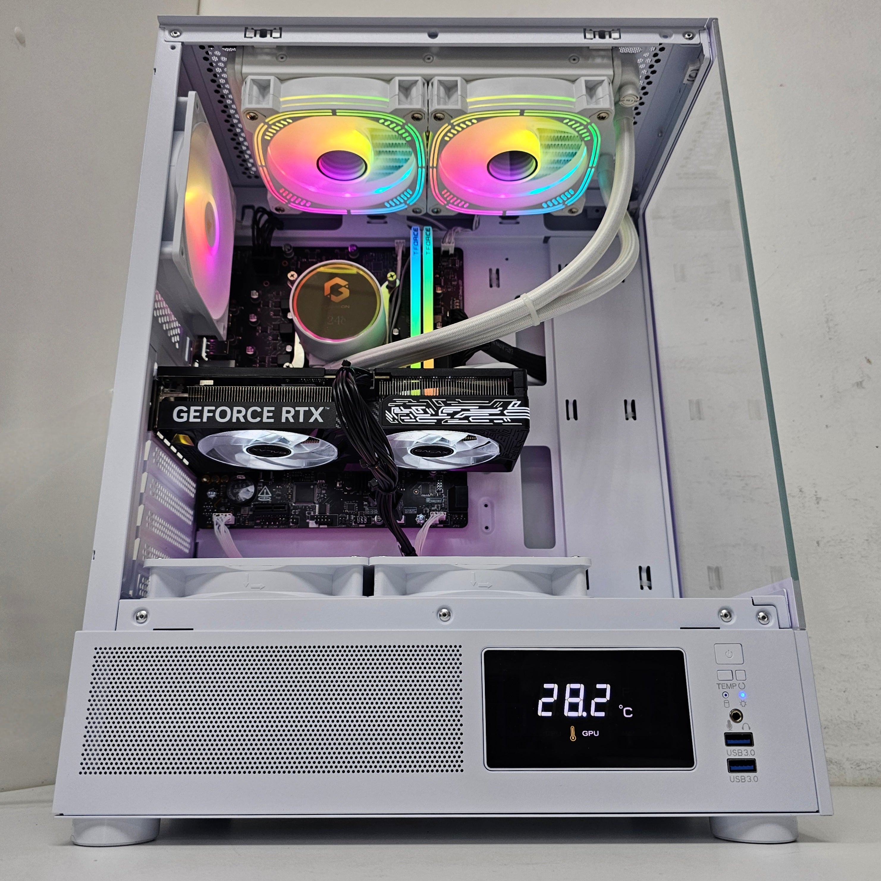 HIGH GAMING PC 172 RTX 5060 Ti 8GB Intel Core™ i5-14400F - بي سي ألعاب ممتاز