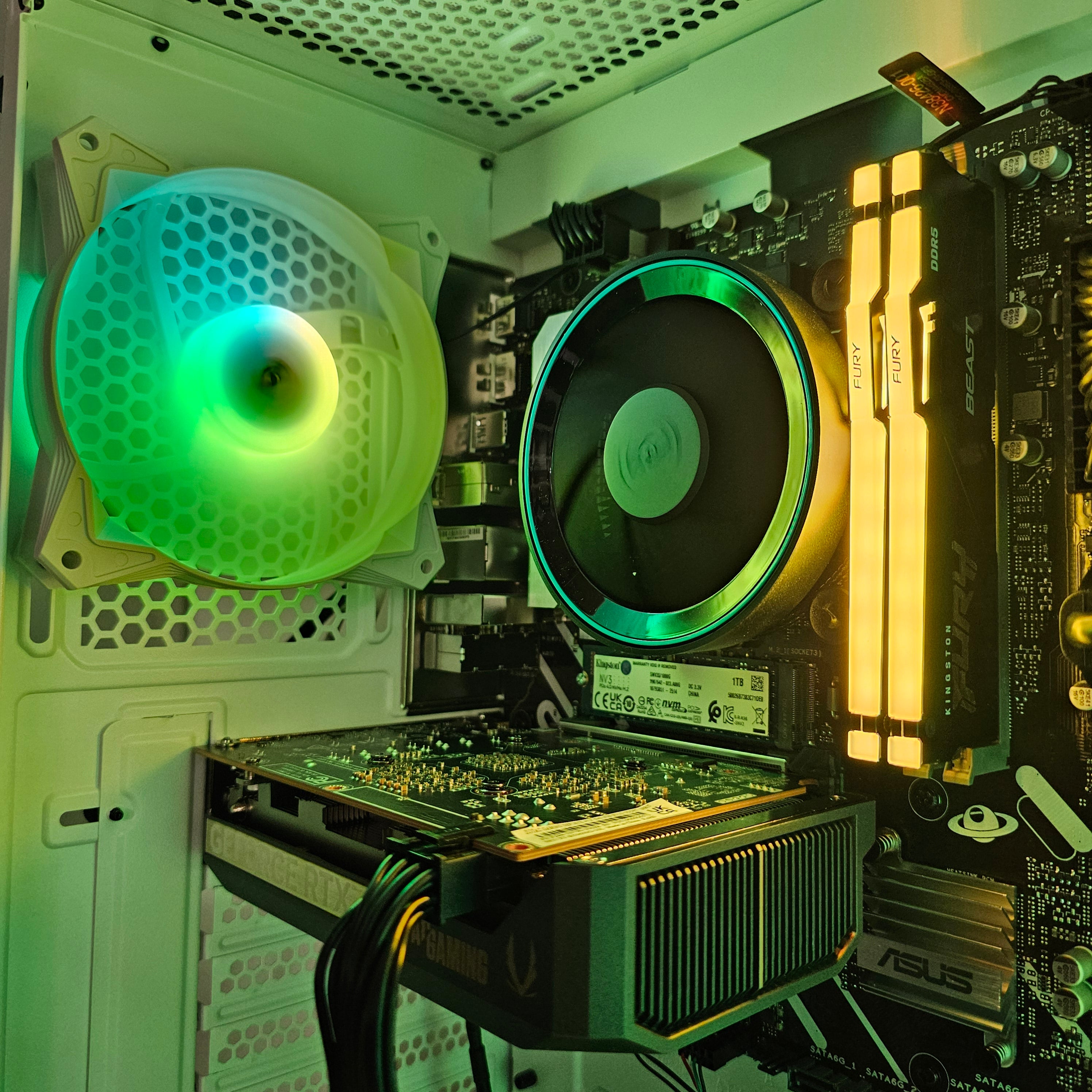 HIGH GAMING PC 174 RTX 5060 SOLO 8GB Intel Core Ultra 5 225F - بي سي ألعاب ممتاز