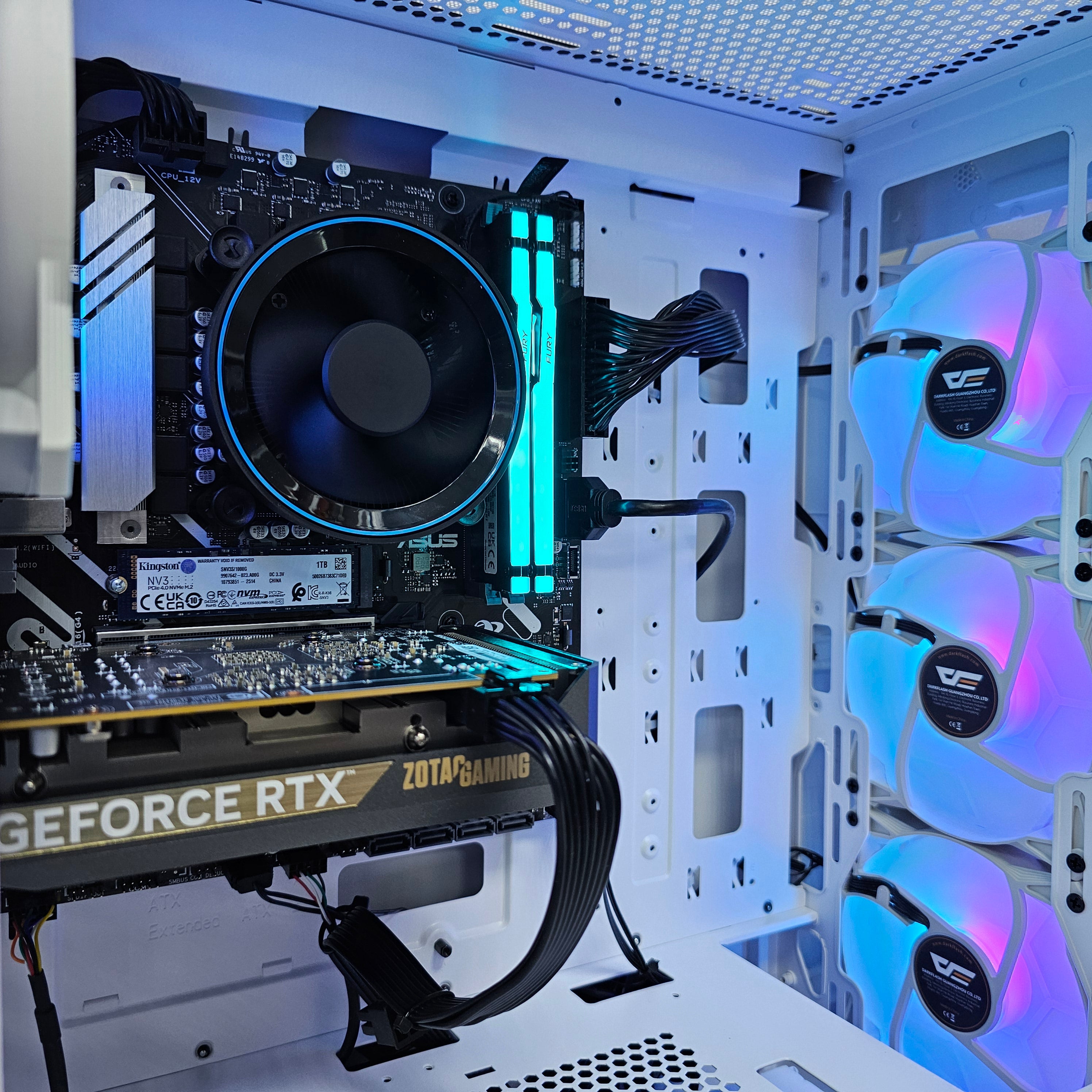 HIGH GAMING PC 174 RTX 5060 SOLO 8GB Intel Core Ultra 5 225F - بي سي ألعاب ممتاز