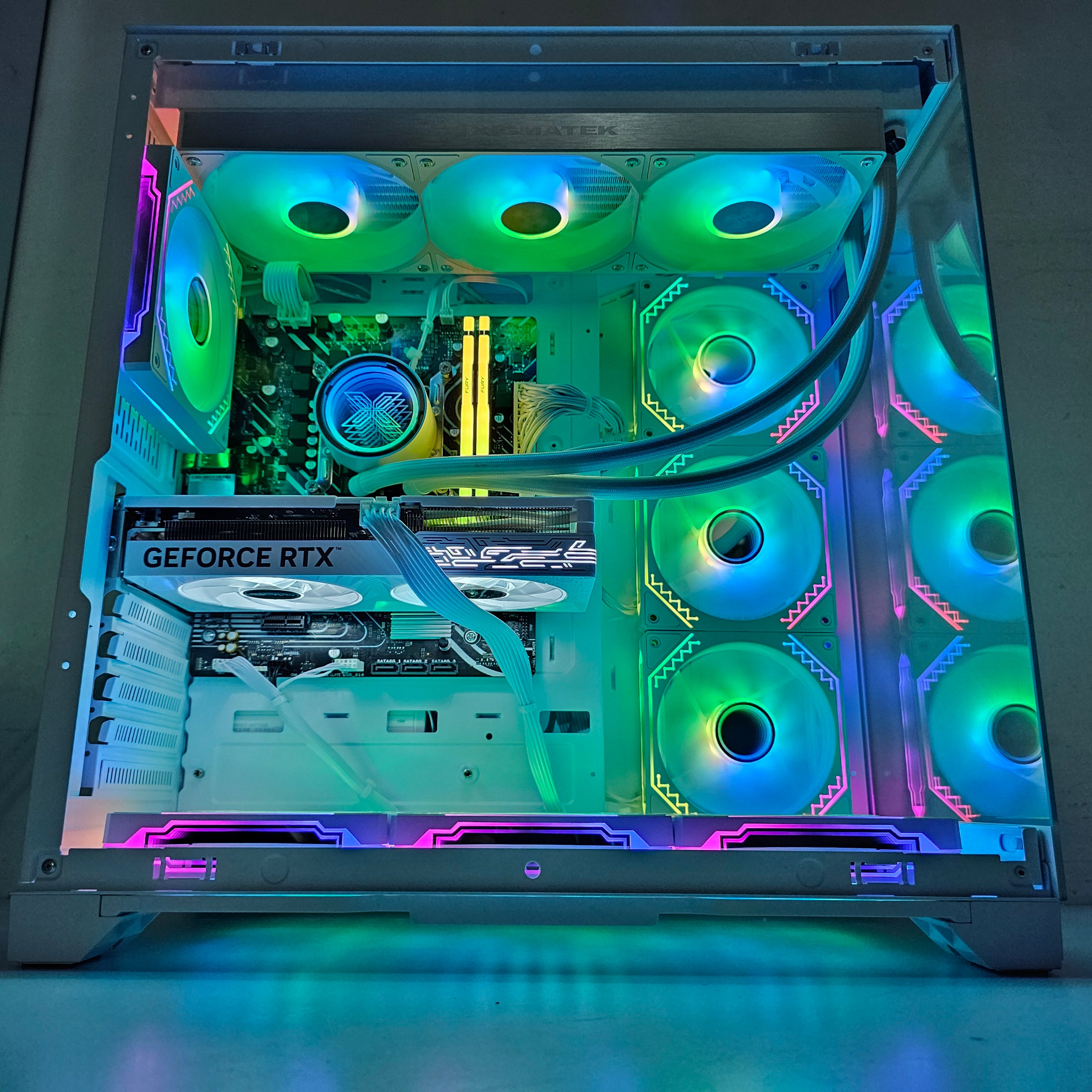 HIGH GAMING PC 204 RTX 5060 Ti 1-Click OC 8GB -  i5-12400F - 16GB DDR5 - بي سي ألعاب ممتاز