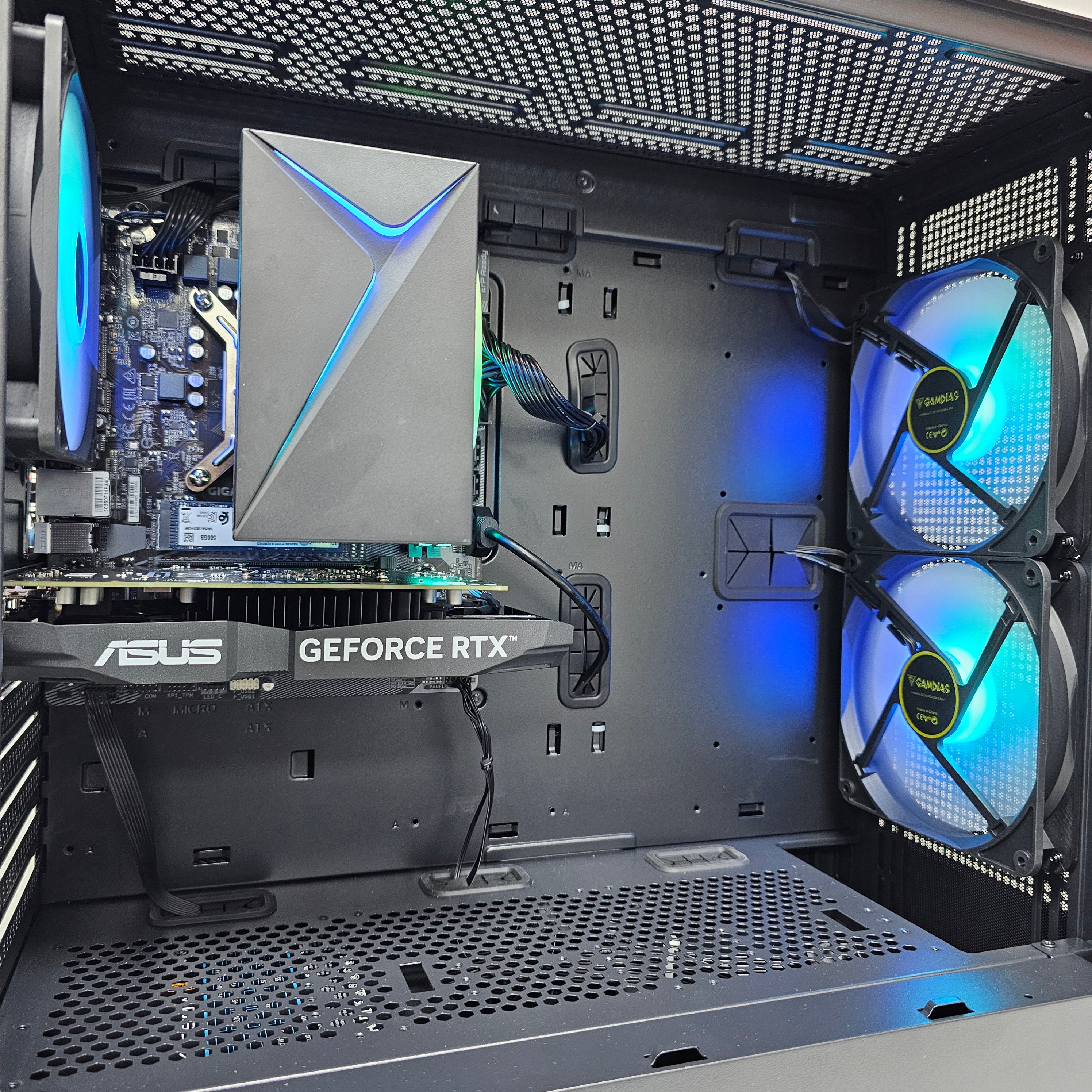 MID GAMING PC 198 - ASUS RTX 3050 OC Edition 6GB - Intel Core i5-12400F - RAM 16GB  - بي سي ألعاب متوسط