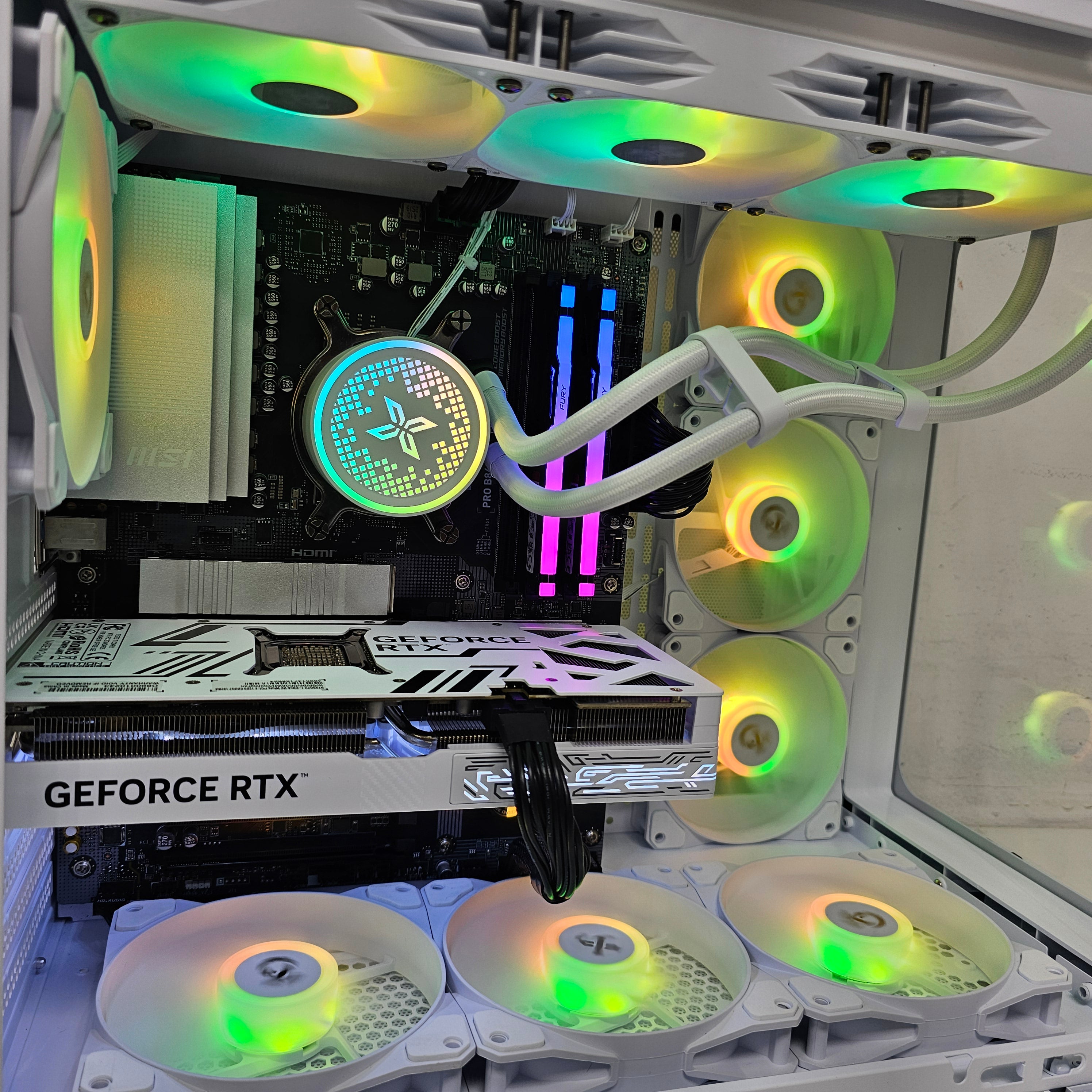 PRO GAMING PC 201 - GALAX RTX 5070 1-Click OC 12GB - AMD Ryzen 5 9600X - RAM 16GB DDR5 -  بي سي ألعاب ممتاز