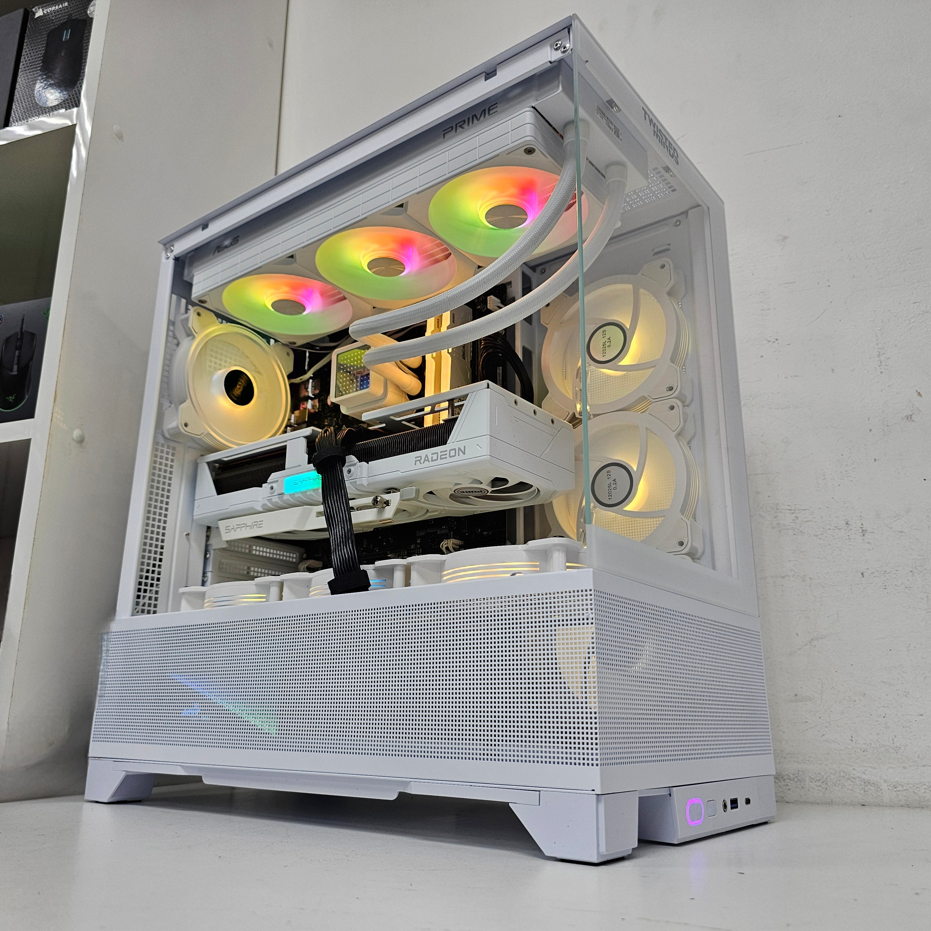 PRO MAX GAMING PC 173 AMD RX 9070 GAMING OC 16GB Intel Core i5 14400F - بي سي ألعاب قوي