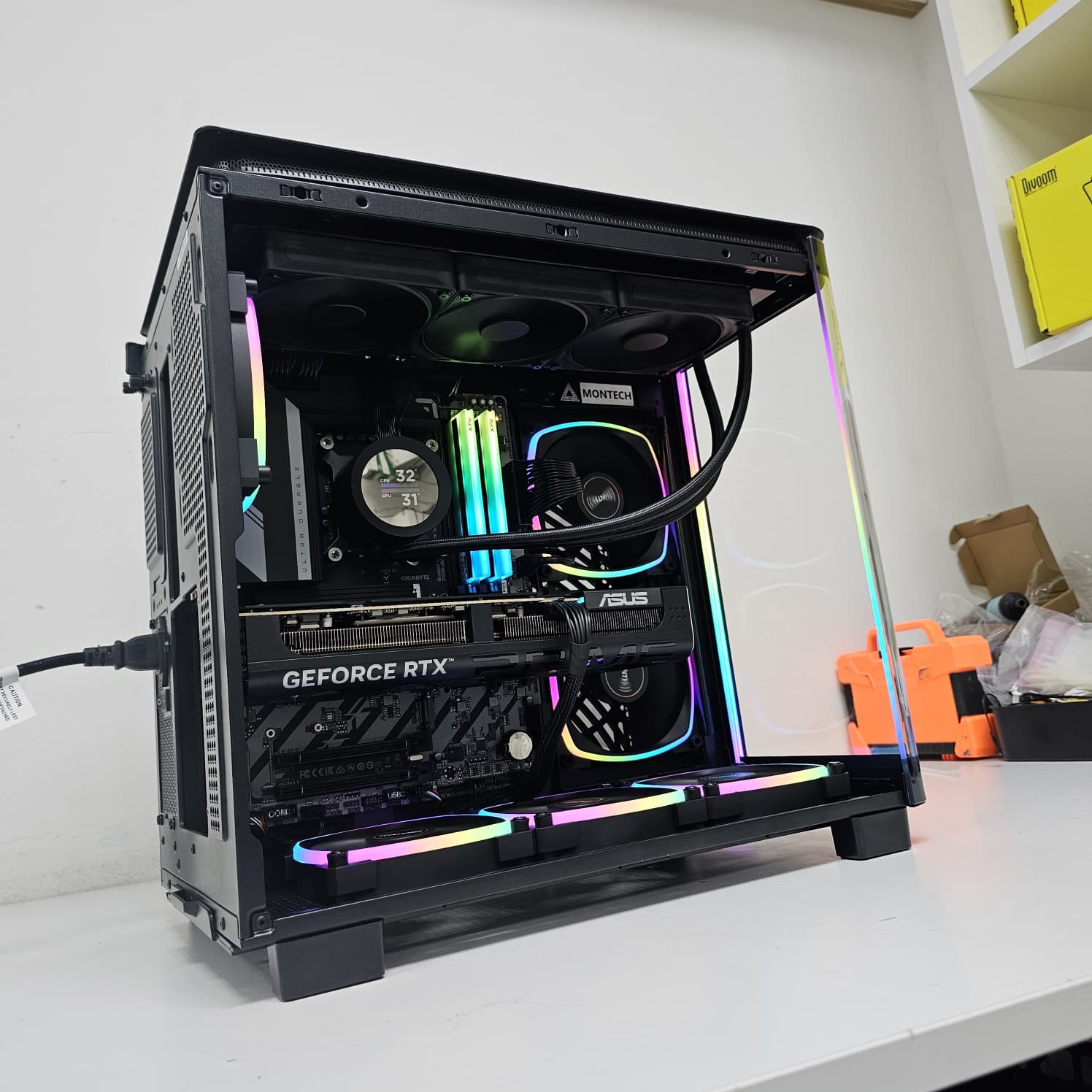 PRO GAMING PC 205 RTX 5070TI OC 16GB, Ultra 7 265KF, 32GB RAM - بي سي ألعاب ممتاز