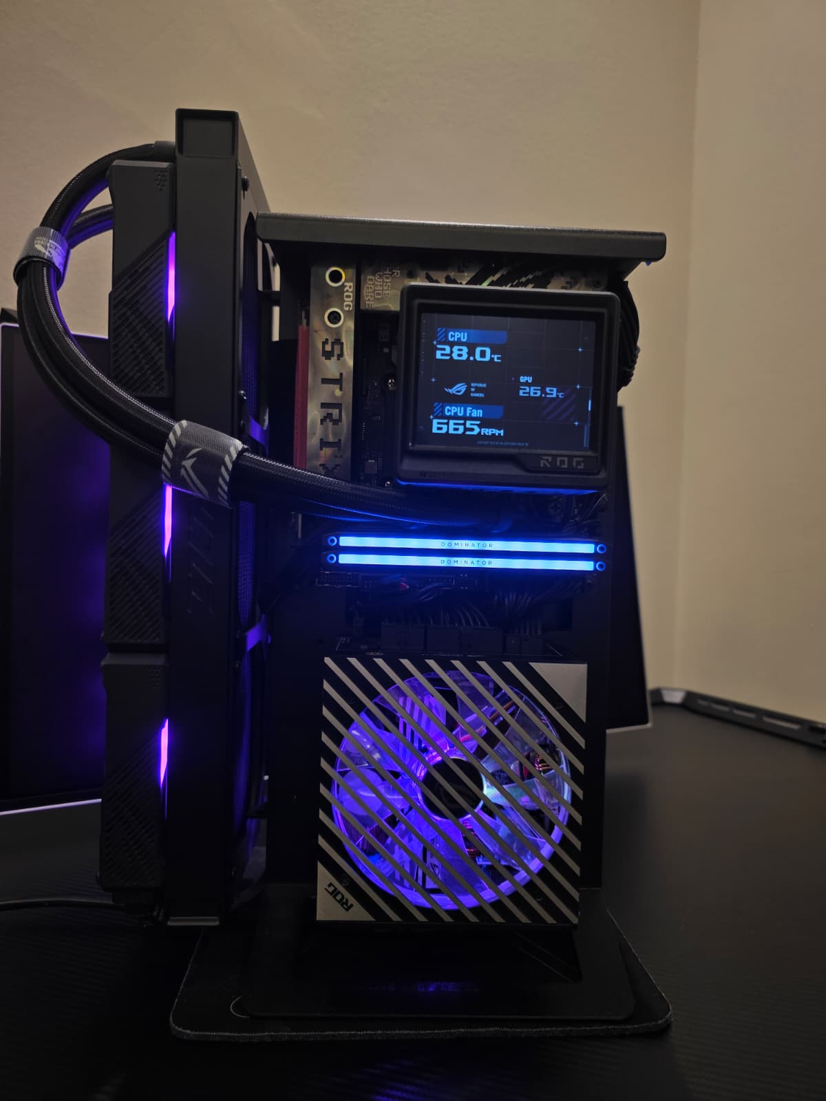 PRE-BUILD AMD Ryzen 7 9800X3D - Asus ROG Astral GeForce RTX™ 5080 - بي سي العاب