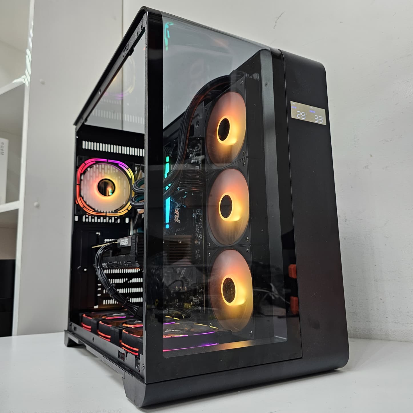HIGH GAMING PC 214 - ASUS RTX 5060 OC 8GB - i5-14600KF T - 16 GB DDR5 - بي سي ألعاب ممتاز