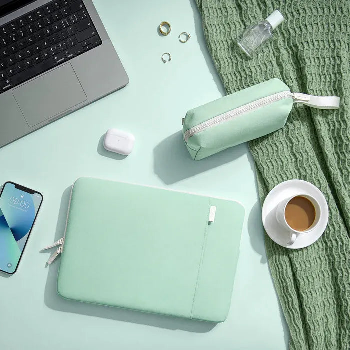 Tomtoc Defender-A23 Jelly Laptop Sleeve Kit For 13-inch Macbook Air - Green - حقيبه لابتوب