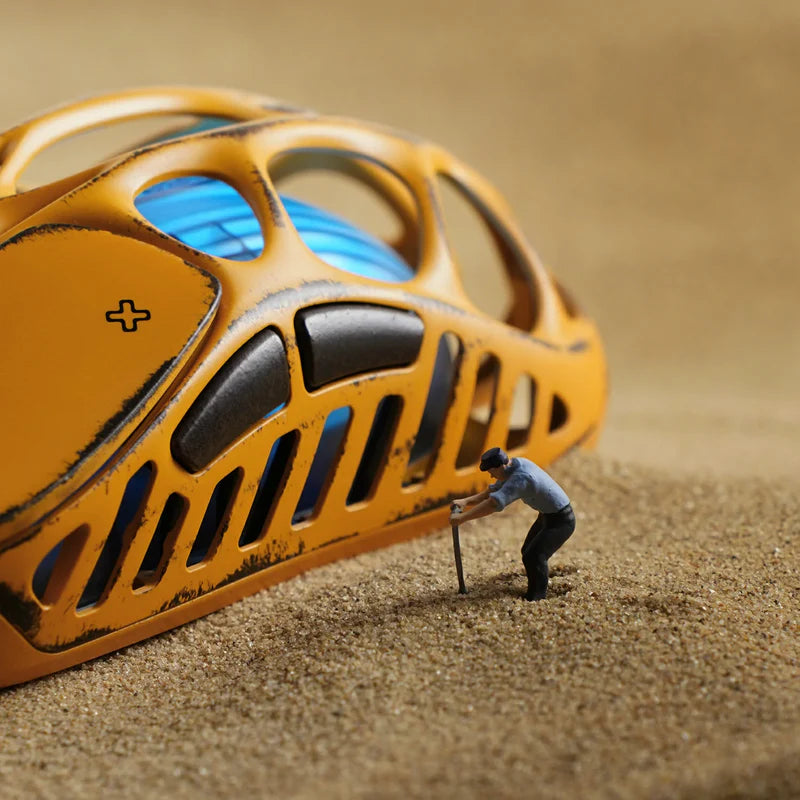 GravaStar Mercury X Pro Wireless GM+8000Hz –Battle-Worn Yellow Special Edition - ماوس قيمينغ احترافي