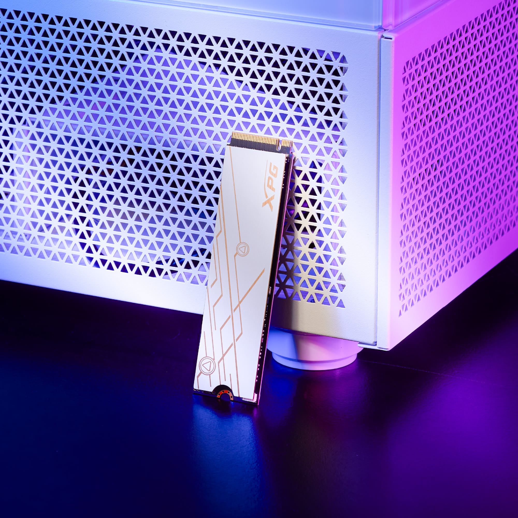 XPG MARS 980 BLADE 1 TB 14000/10000 MB SSD M.2 PCIe Gen5 NVMe M.2 - تخزين سريع